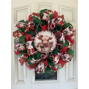 Christmas Highland Cow Wreath | Red and Green Holiday Wreath, Christmas Wreath